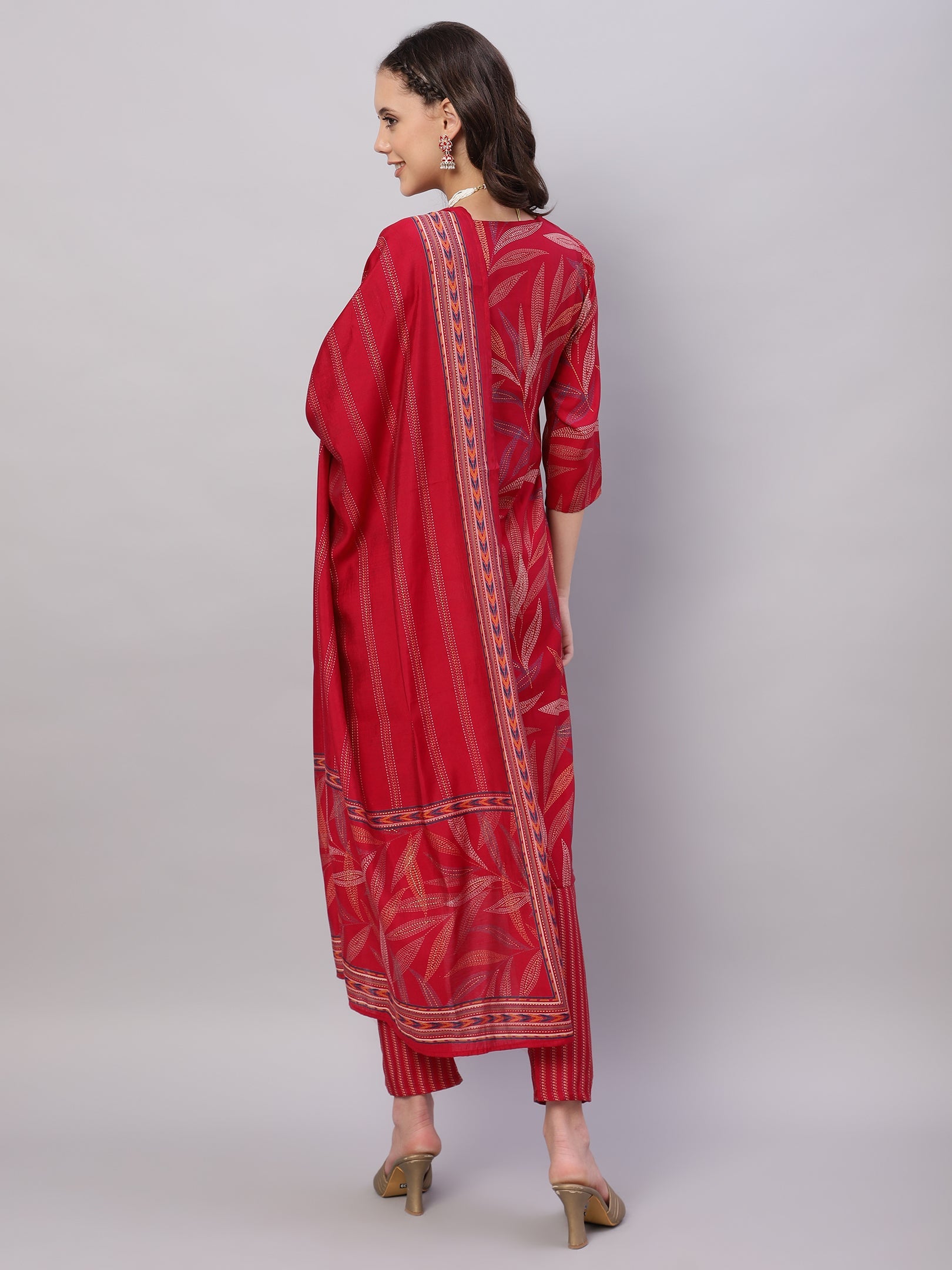 Red Ethnic Motifs Floral Print Kurta with Trousers & Dupatta