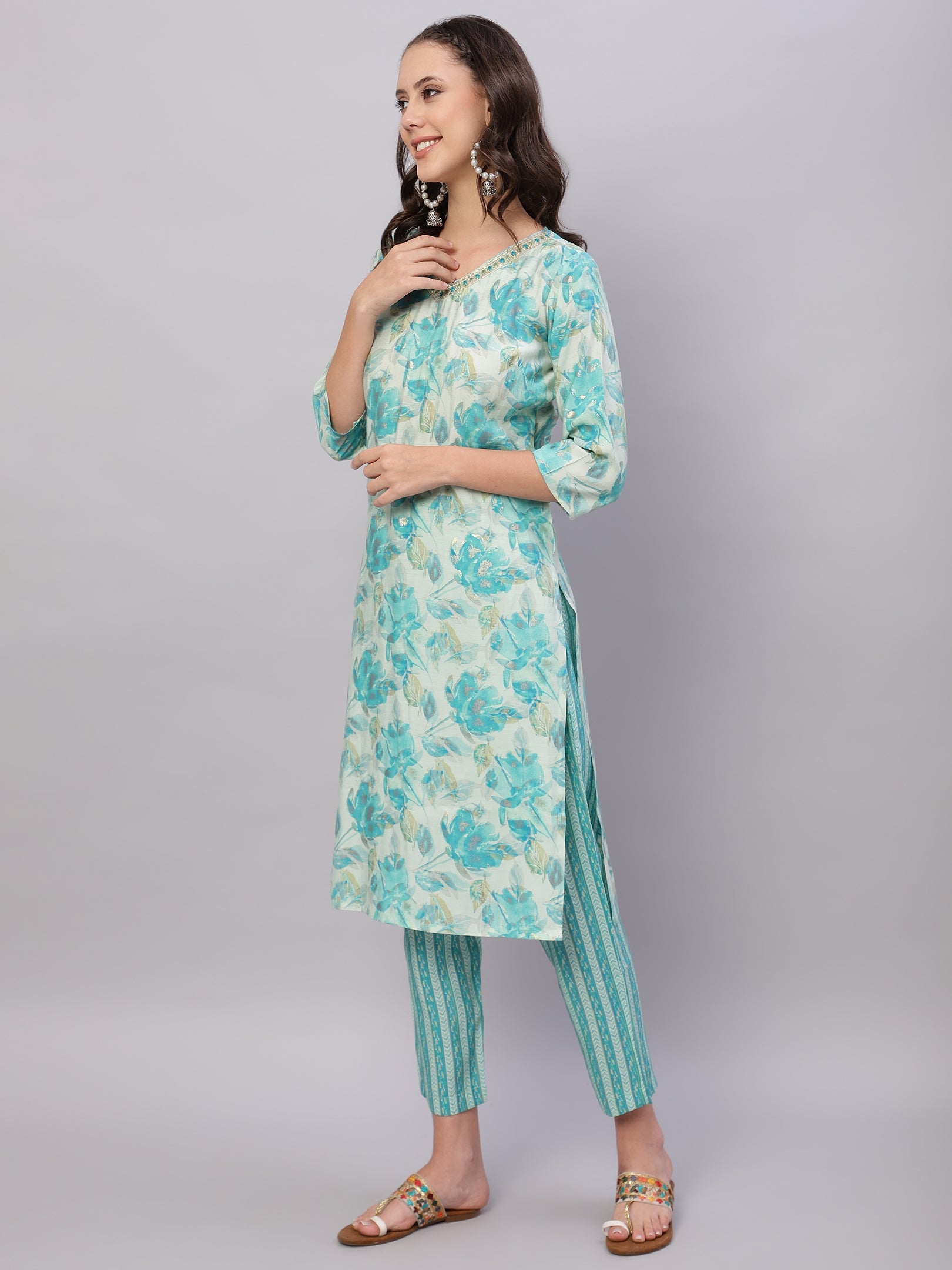 Women Sky Blue Ethnic Motifs Floral Print Kurta with Trousers & Dupatta